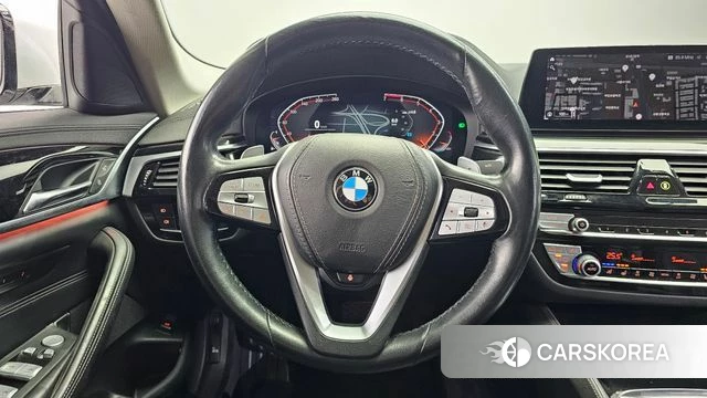 BMW 5 Series (G30) 2020 Серебряный из Кореи, фото 4