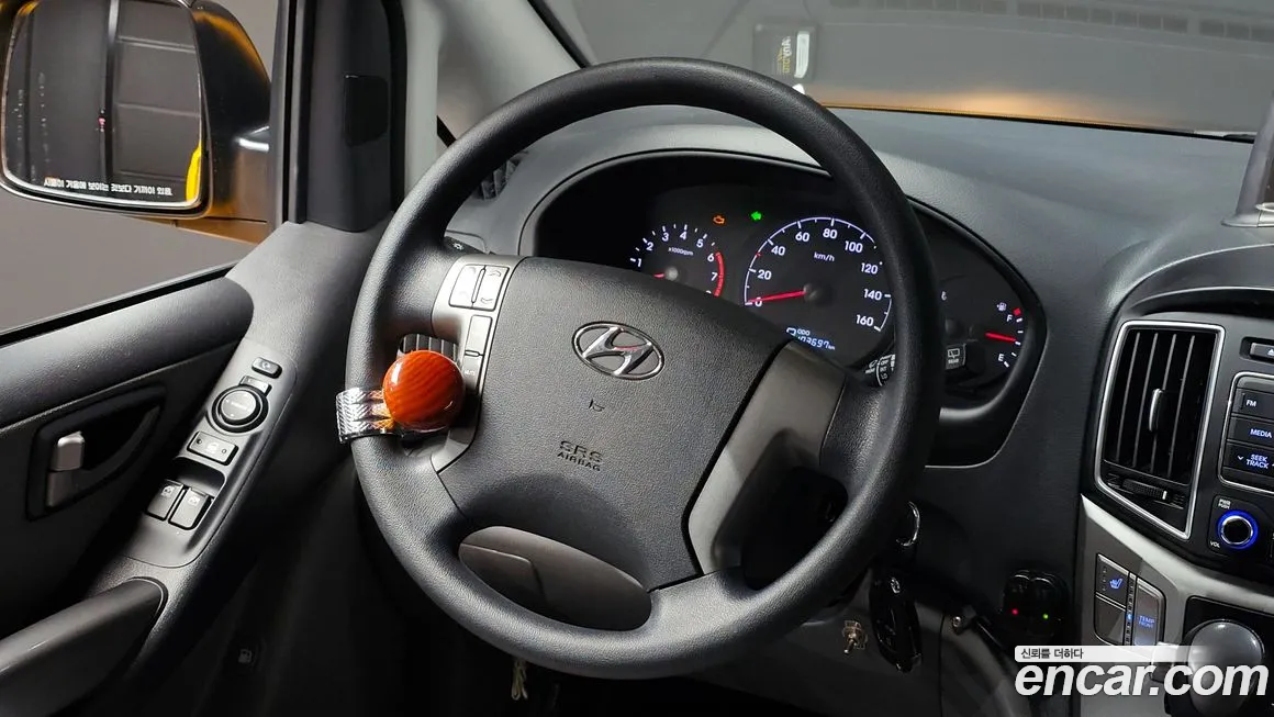 Hyundai The New Grand Starex 2019 Желтый из Кореи, фото 4