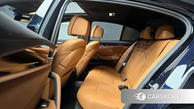 BMW 5 Series (G30) 2020 Черный из Кореи, фото 4