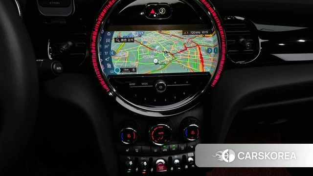 Mini Cooper Convertible 2024 Серебряный из Кореи, фото 4