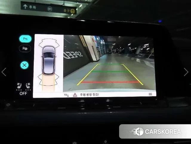 Volkswagen Golf 8th Generation 2023 Белый из Кореи, фото 4