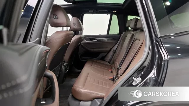 BMW X3 (G01) 2022 Черный из Кореи, фото 4