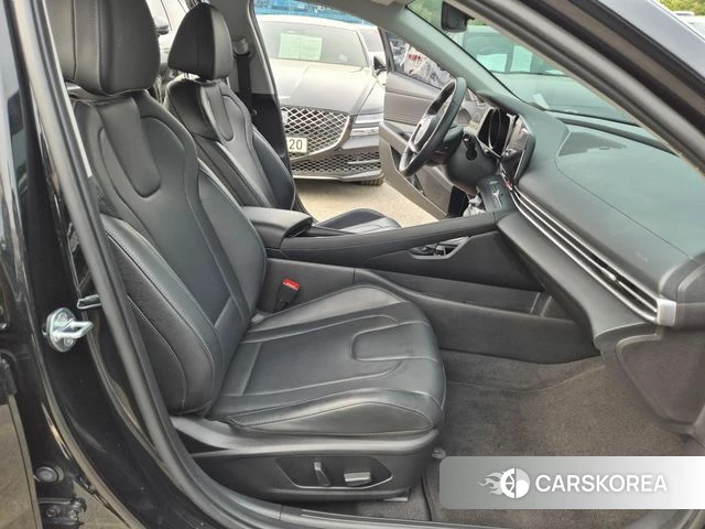 Hyundai Avante (CN7) 2022 Черный из Кореи, фото 4
