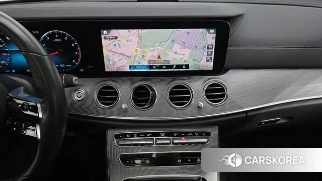 Mercedes-Benz E-Class W213 2021 Синий из Кореи, фото 4