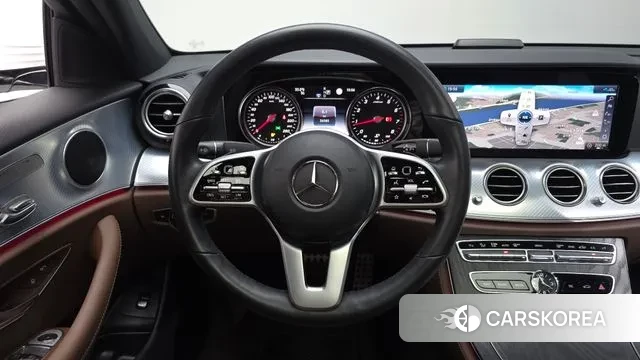 Mercedes-Benz E-Class W213 id 2902304 из Кореи 4