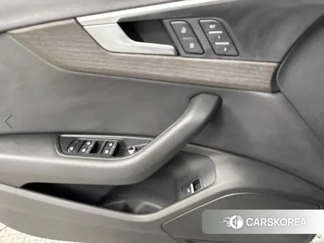 Audi A4 (B9) 2019 Белый из Кореи, фото 4