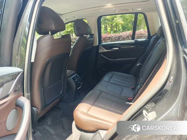 BMW X3 2021 Черный из Китая, фото 4
