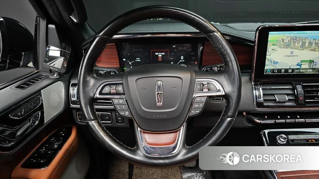 Lincoln Navigator 4th generation 2021 Серебристо-серый из Кореи, фото 4
