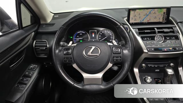 Lexus NX300h 2019 Белый из Кореи, фото 4