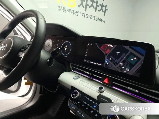 Hyundai Avante (CN7) 2020 Жемчужный цвет из Кореи, фото 4