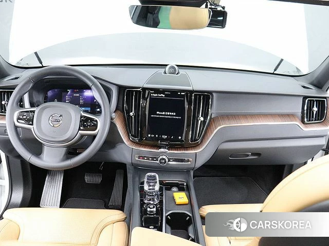 Volvo XC60 second Generation 2024 Белый из Кореи, фото 4
