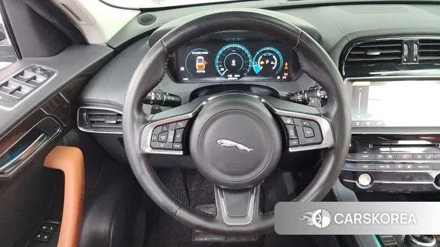 Jaguar F-PACE 2018 Черный из Кореи, фото 4