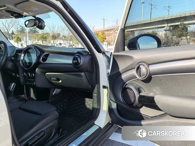 MINI MINI 2022 Белый из Китая, фото 4