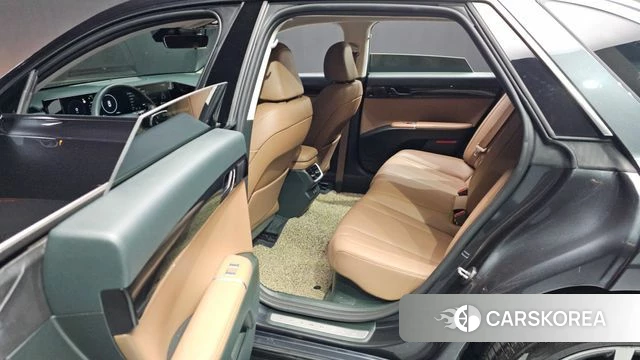 Hyundai Grandeur Hybrid (GN7) 2023 Серый из Кореи, фото 4