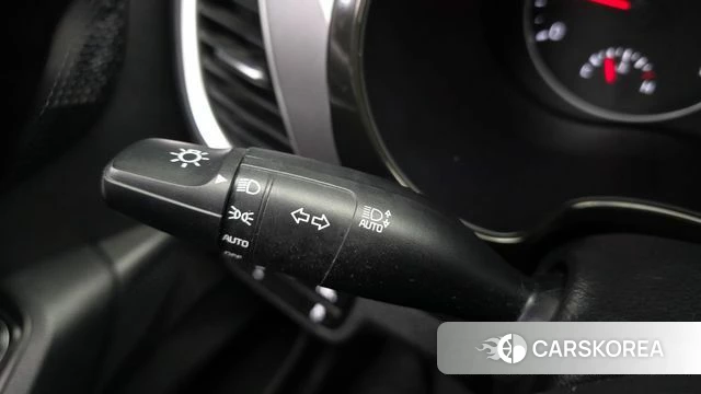 Kia Seltos 2020 Белый из Кореи, фото 4