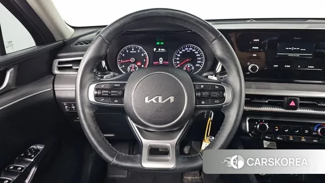 Kia K5 3rd generation 2023 Серый из Кореи, фото 4