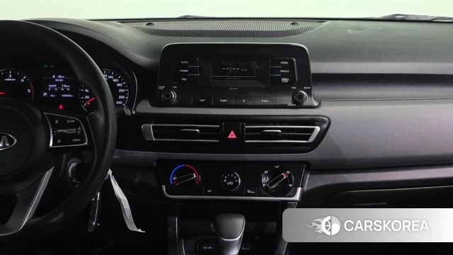 Kia Seltos 2021 Белый из Кореи, фото 4