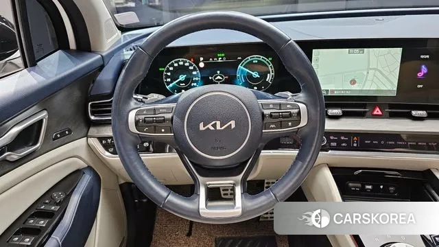 Kia Sportage 5th Generation Hybrid 2023 Белый из Кореи, фото 4