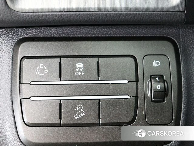 Ssangyong Tivoli Armor 2019 Белый из Кореи, фото 4