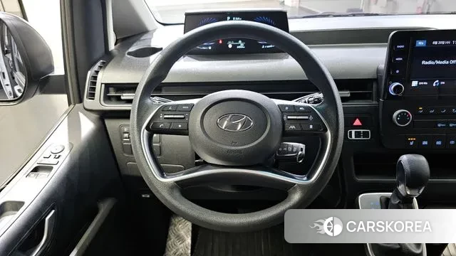Hyundai Staria 2022 Серебряный из Кореи, фото 4