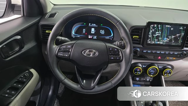 Hyundai Venue 2023 Белый из Кореи, фото 4