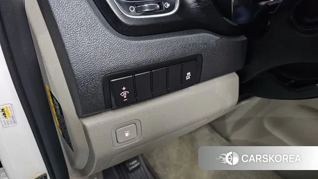 Kia The New Carnival 2018 Белый из Кореи, фото 4