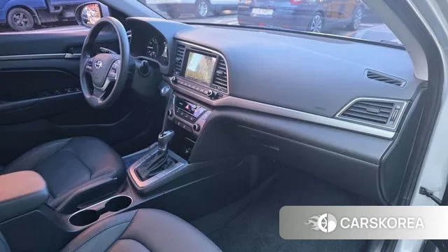 Hyundai Avante AD 2018 Серебряный из Кореи, фото 4