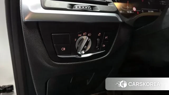 BMW X4 (G02) 2024 Белый из Кореи, фото 4