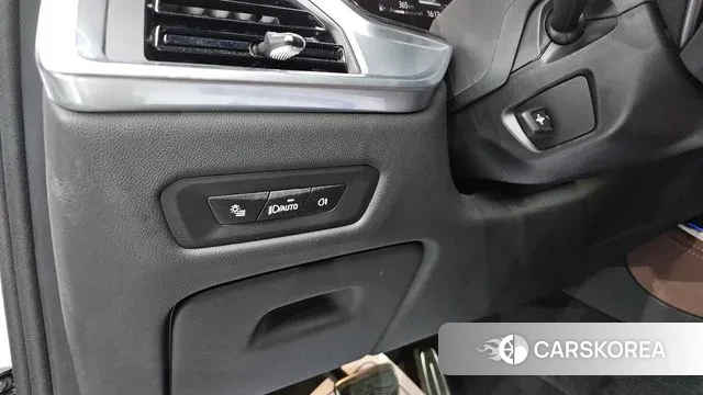 BMW X5 (G05) 2024 Белый из Кореи, фото 4