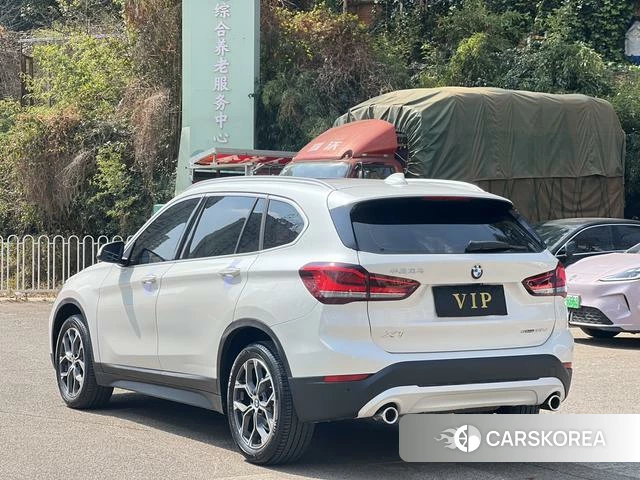 BMW X1 id 3876272 из Китая 4