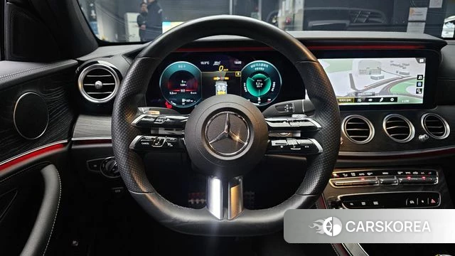 Mercedes-Benz E-Class W213 2021 Черный из Кореи, фото 4