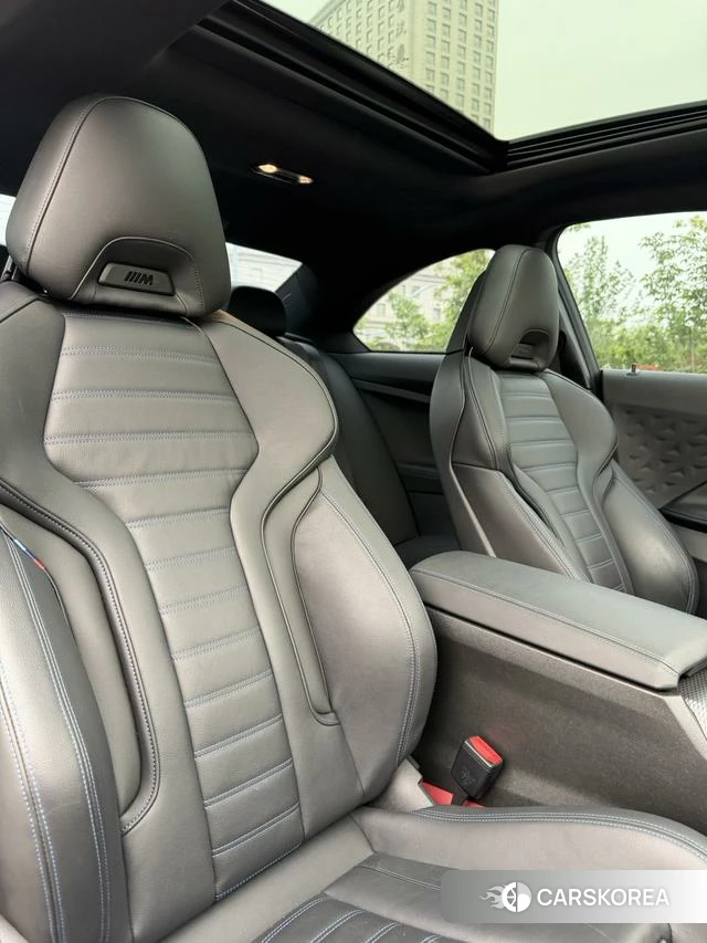 BMW 2 series (imported) 2023 Черный из Китая, фото 4