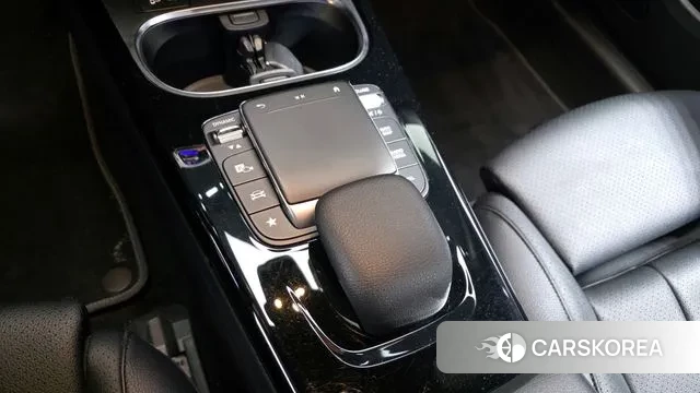 Mercedes-Benz A-Class W177 2021 Белый из Кореи, фото 4