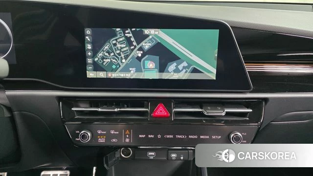 Kia Di Ol Nu Niro 2025 Белый из Кореи, фото 4