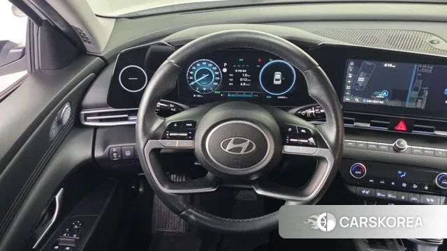 Hyundai The New Avante Hybrid (CN7) 2023 Белый из Кореи, фото 4