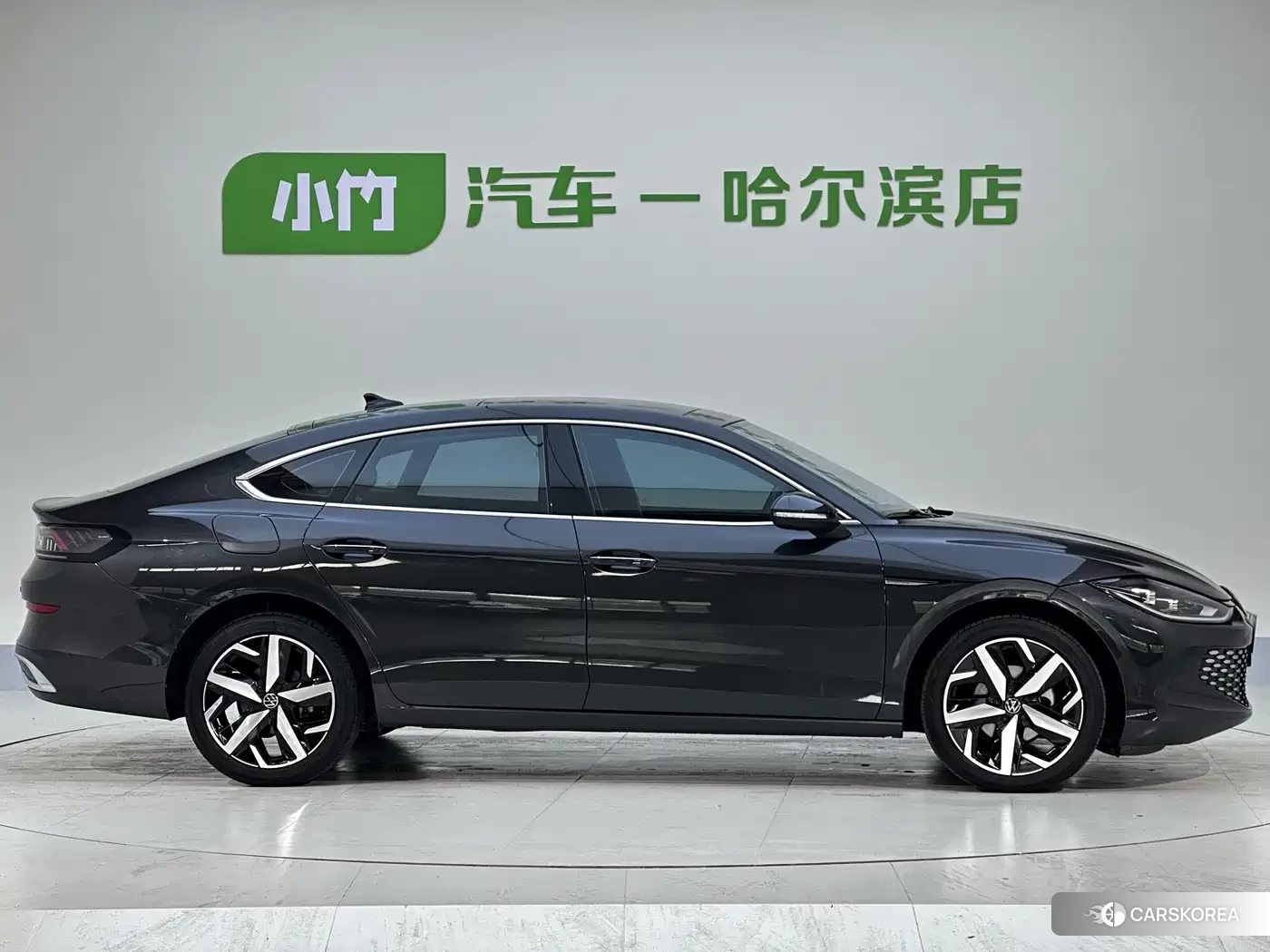 Volkswagen Lamando 2022 Silver/gray из Китая, фото 4