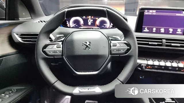 Peugeot 5008 second generation 2024 Серый из Кореи, фото 4