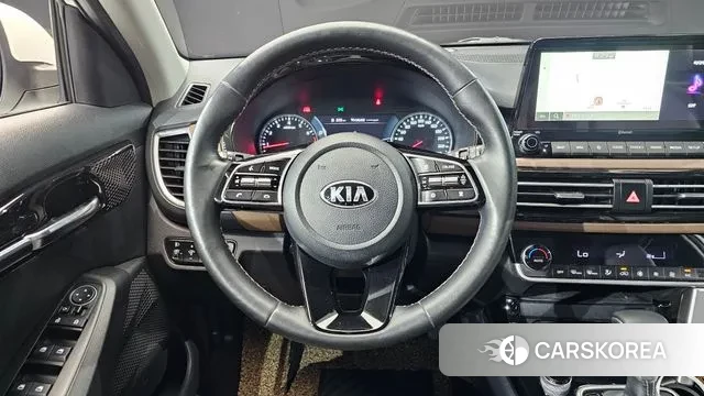 Kia Seltos 2019 Белый из Кореи, фото 4