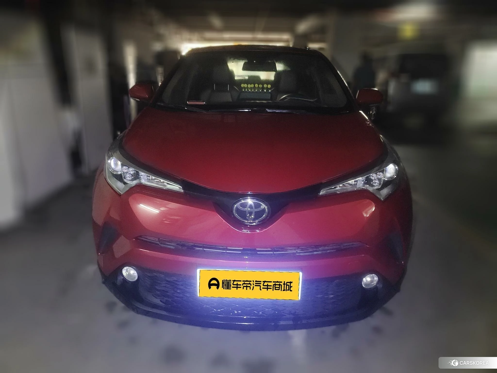 Toyota C-HR 2019 Красный из Китая, фото 4
