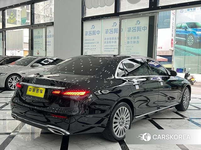 Mercedes-Benz E-class 2022 Черный из Китая, фото 4
