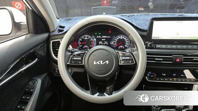 Kia Seltos 2021 Белый из Кореи, фото 4