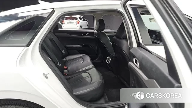 Kia K5 3rd generation 2020 Белый из Кореи, фото 4