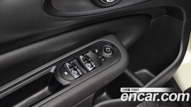 Mini Cooper Clubman id 2887168 из Кореи 4