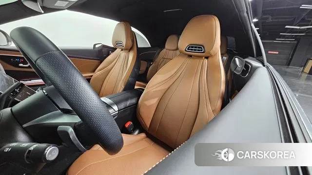 Mercedes-Benz CLE-Class C236 2024 Белый из Кореи, фото 4