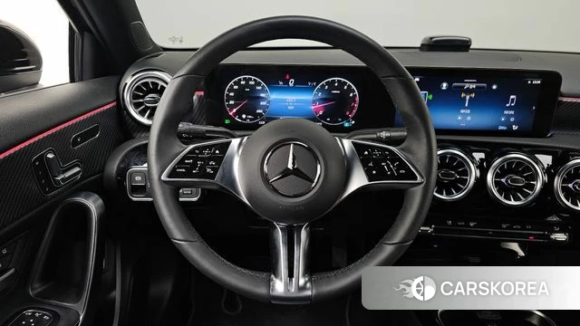 Mercedes-Benz A-Class W177 2025 Черный из Кореи, фото 4