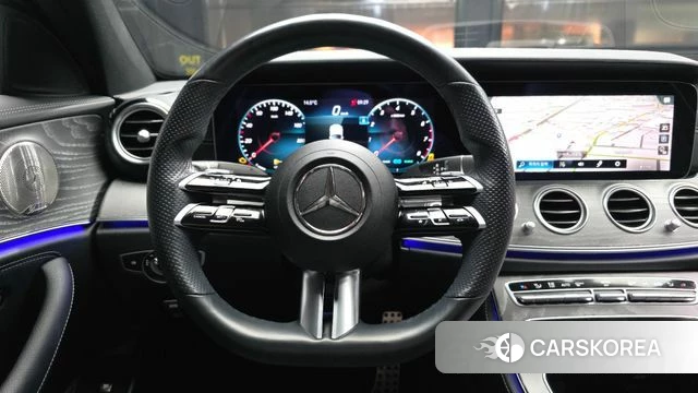 Mercedes-Benz E-Class W213 2021 Белый из Кореи, фото 4