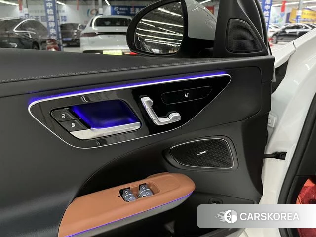 Mercedes-Benz Class C 2023 Белый из Китая, фото 4
