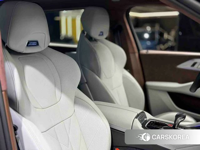 BMW XM id 4182653 из Китая 4