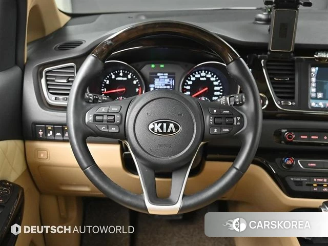 Kia The New Carnival 2018 Белый из Кореи, фото 4
