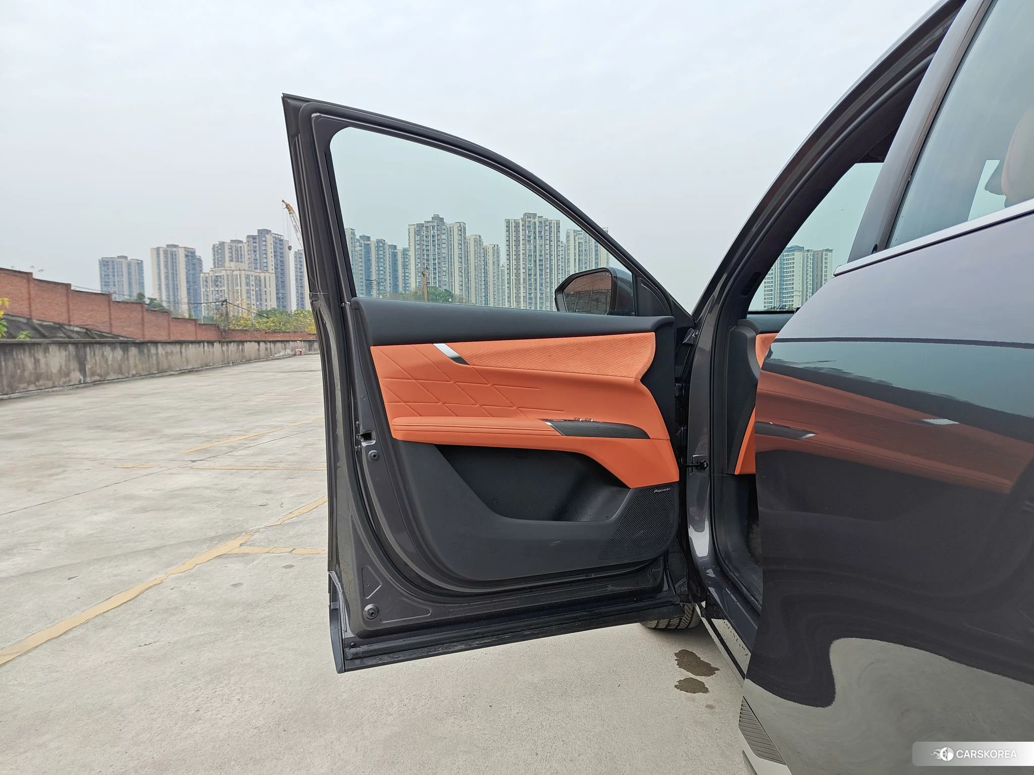 Chang'an CS75 PLUS 2024 Темно-серый из Китая, фото 4